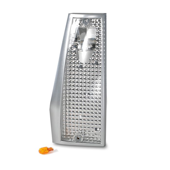 CLEAR SIDE MARKER LENS 84-96 XJ RIGHT