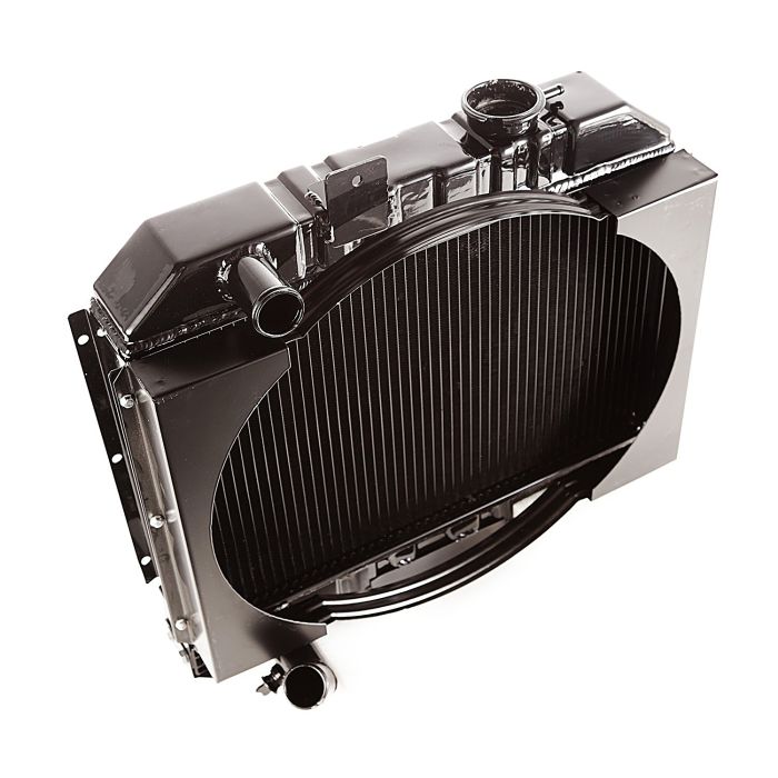 OMIX 17101.01 Radiator and Shroud  for 41-49 Willy's MB and Jeep CJ-2A