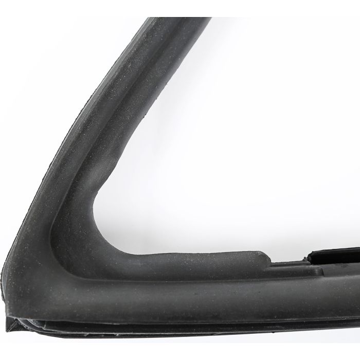 OMIX  Movable Vent Window Seal for 76-95 Jeep CJ-5, CJ-7, CJ-8 Scrambler & Wrangler YJ