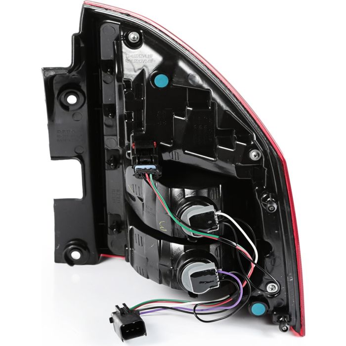 OMIX  Tail Light Assembly for 14-16 Jeep Compass & Patriot MK