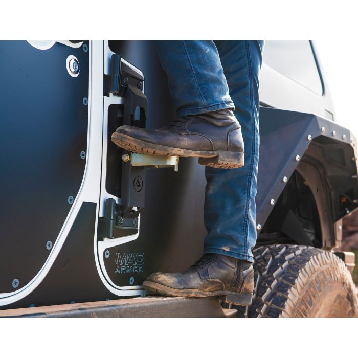 Smittybilt 7630 SMI Atlas Door Step for 07-21 Jeep Wrangler JK, JL & Gladiator JT