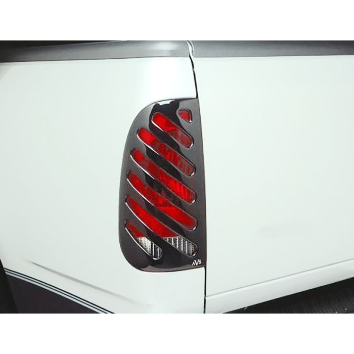 AVS SLOTTED TAILLIGHT COVER 05-10 WK