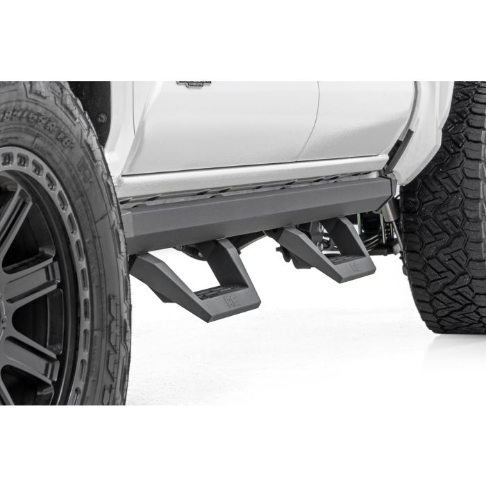 Rough Country 73004 SRX2 Adjustable Aluminum Steps for 24-26 Toyota Tacoma Double Cab