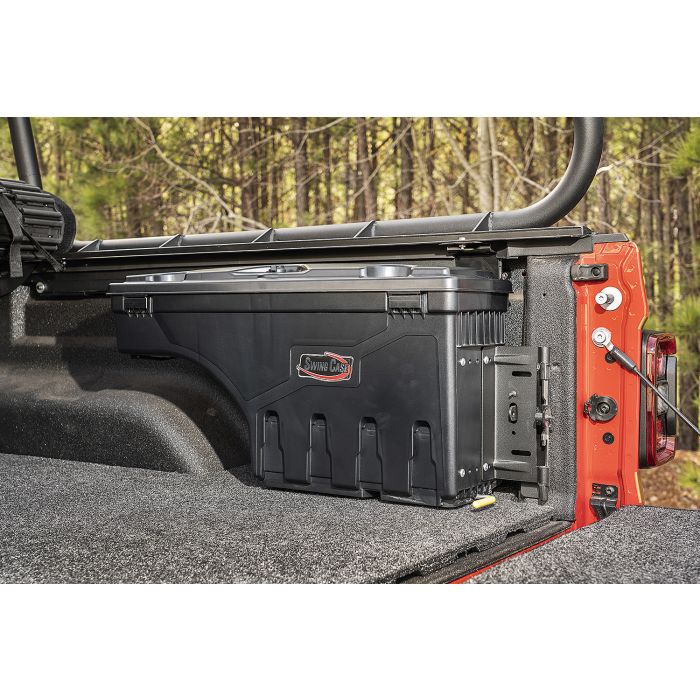 Rugged Ridge  Armis Swing Case for 20-21 Jeep Gladiator JT