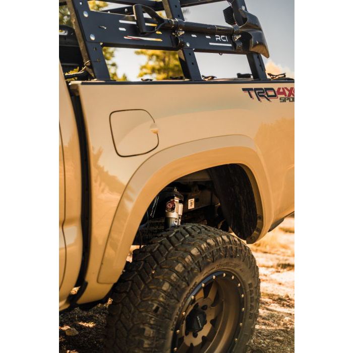Teraflex  Falcon 2.25" Sport Shock & Spacer Lift System for 05-23 Toyota Tacoma
