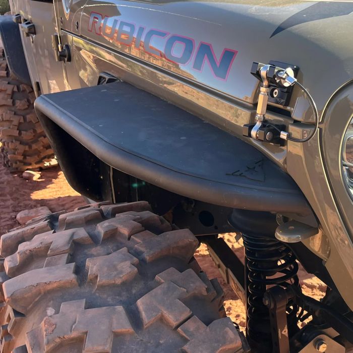 Combat Off Road  Full Assault Aluminum Fenders for 20-25 Jeep Gladiator JT