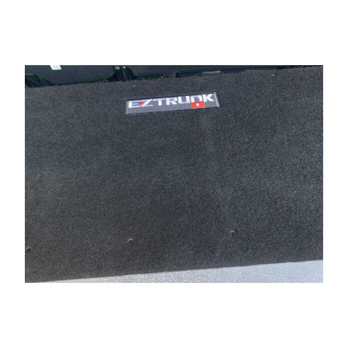 1918 0026 - JKU (4dr) 2011-2018  Carpet for EZ-Trunk Tailgate Table