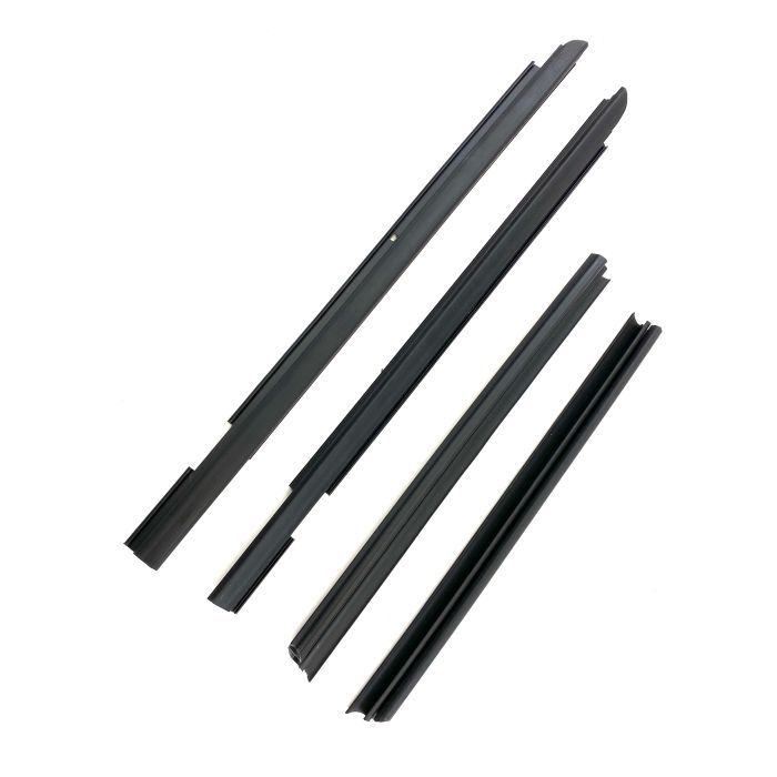 REAR DOOR GLASS WEATHERSTRIP KIT JKU