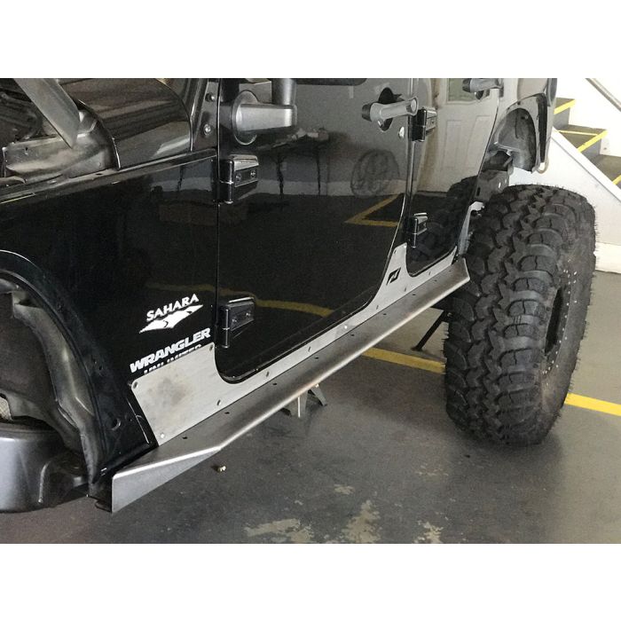 Motobilt MB1042 Crusher Rocker Guards with Step for 07-18 Jeep Wrangler JK Unlimited 4-Door
