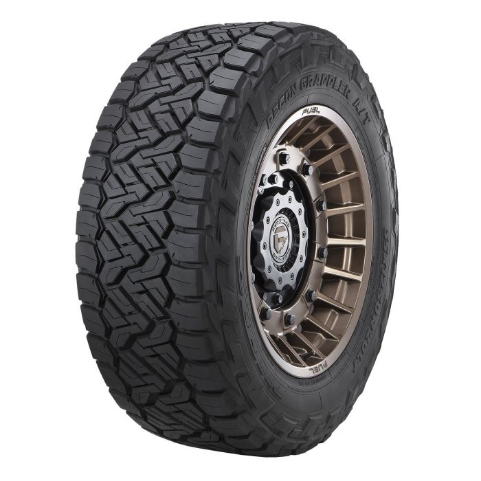 Nitto Recon Grappler A/T LT295/45R24/10 120/117R