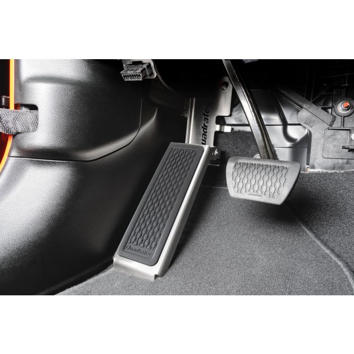 QUADRATEC DEAD PEDAL W/PAD JL 4Xe JT