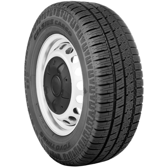 Toyo Celsius Cargo LT275/65R18/10 123/120S