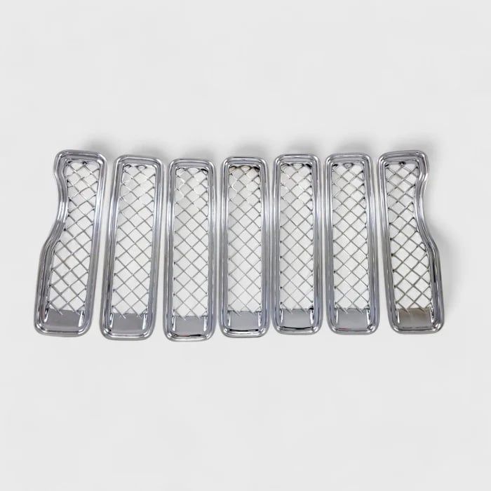 TRIM ILLUSION GRILLE OVERLAY 18-23 JL SAHARA/RUBICON CHROME
