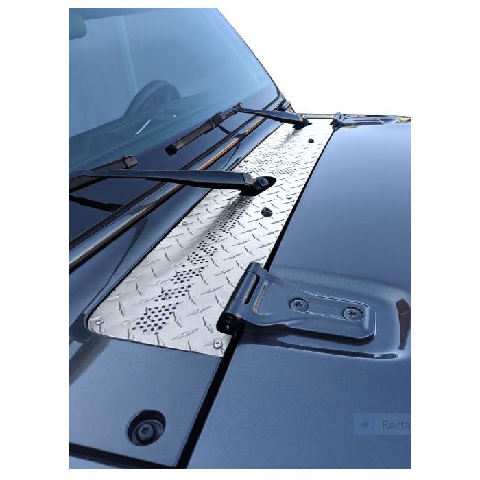 Warrior Products  Center Cowl Cover with Nozzle Relocation for 18-22 Jeep Wrangler JL & Gladiator JT 