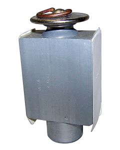 Crown Automotive 56000212 Expansion Valve  for 84-90 Jeep Cherokee XJ and Comanche MJ with Factory A/C