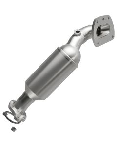 Magnaflow 22-213 OEM Grade Federal / EPA Compliant Direct-Fit Manifold Catalytic Converter for 16-23 Toyota Tacoma with 3.5L