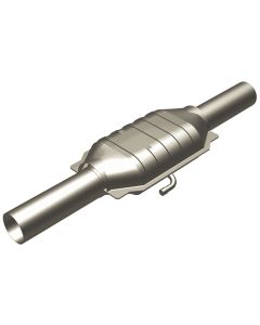 Magnaflow 3391470 California Legal Direct-Fit Catalytic Converter for 79-91 Jeep CJ-5, CJ-7, Cherokee SJ, Wagoneer, Grand Wagoneer & J Series Truck 5.0/5.9L