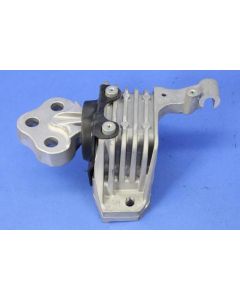 Mopar 68418876AB Transmission Mount Isolator for 14-20 Jeep Cherokee KL with 2.4L L4 - Gas Engine