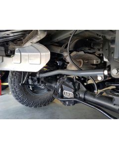Synergy Manufacturing 8881-01 Rear Adjustable Track Bar for 20-22 Jeep Gladiator JT
